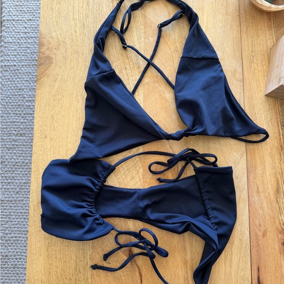 Skatie Harbor Bikini Set - Picture 3 of 7